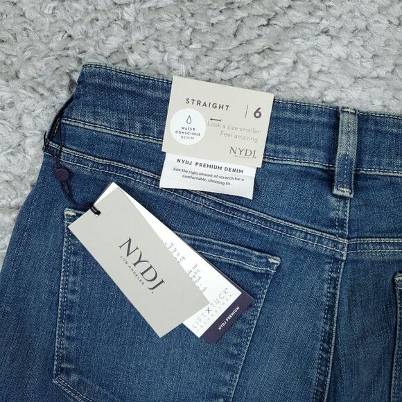 NYDJ Marilyn Straight Leg Stretch Premium Denim Jeans Lift Tuck Size 6 Blue - Picture 3 of 8